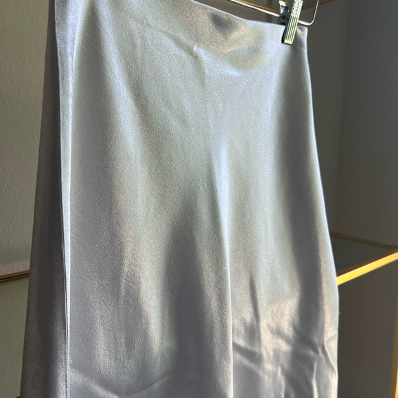 Vince silver slip skirt - Picture 2 of 4